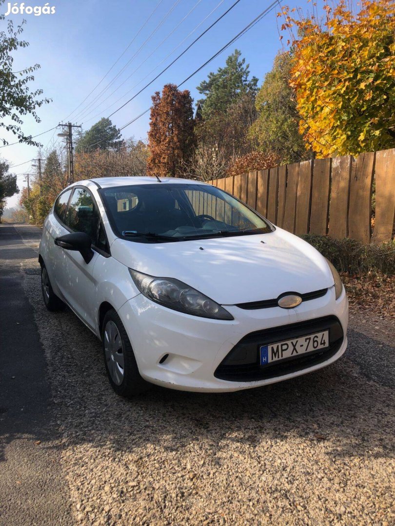 Ford Fiesta 1.4 TDCi 2 személyes kisteher, szép állapotban