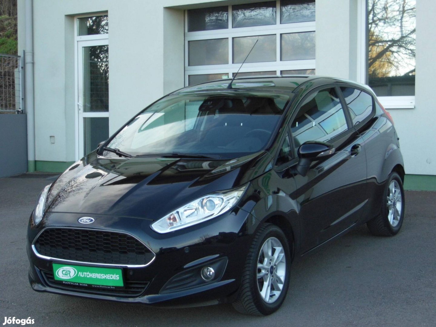 Ford Fiesta Active-Szervizkönyv-Klíma-1-Tulaj-7...