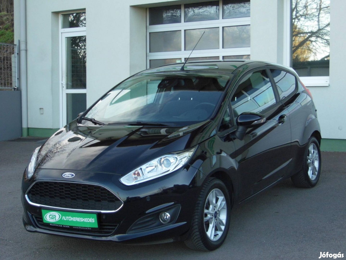 Ford Fiesta Active-Szervizkönyv-Klíma-1-Tulaj-7...