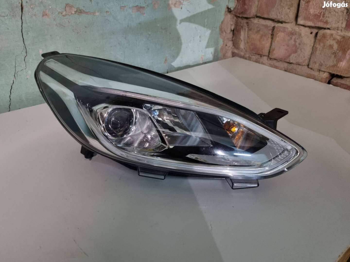 Ford Fiesta Jobb első fényszóró L1BB-13E014-CD