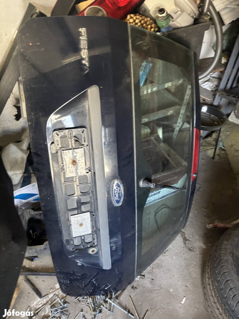 Ford Fiesta MK5 csomagtér ajtó