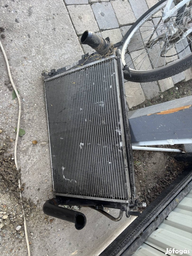 Ford Fiesta MK5 vízhűtő és klímahűtő hűtősor 