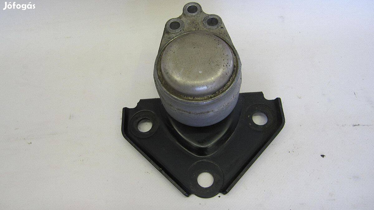 Ford Fiesta MK6 Eladó gyári, bontott benzines motortartó bak -