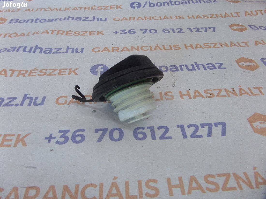 Ford Fiesta MK6 Eladó gyári, bontott benzines üzemanyag tanksapka