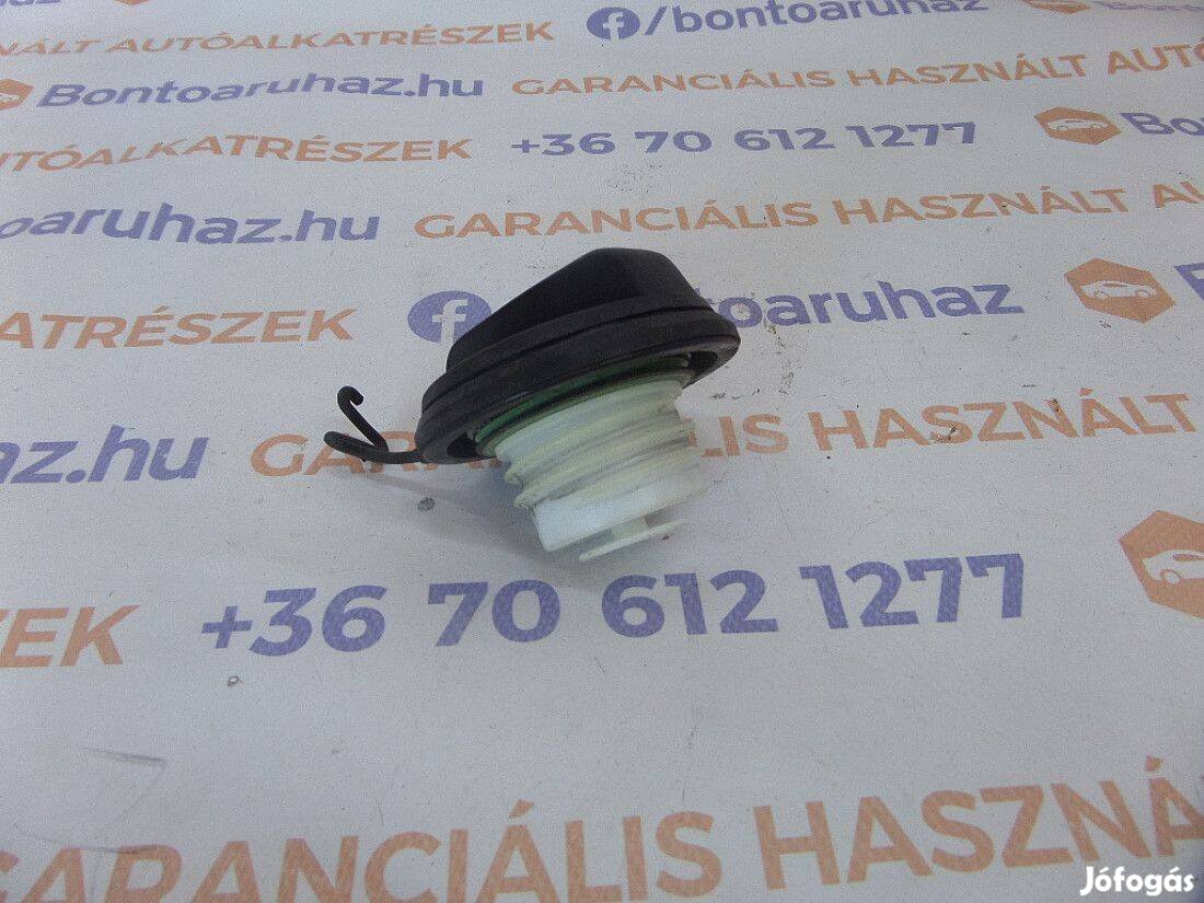 Ford Fiesta MK6 Eladó gyári, bontott benzines üzemanyag tanksapka