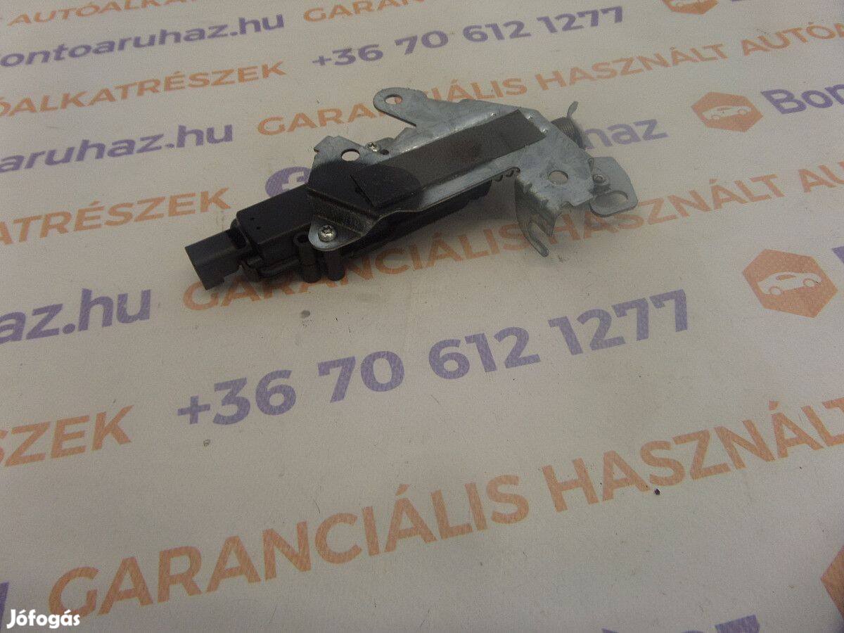 Ford Fiesta MK6 Eladó gyári, bontott csomagtér ajtó nyitó motor