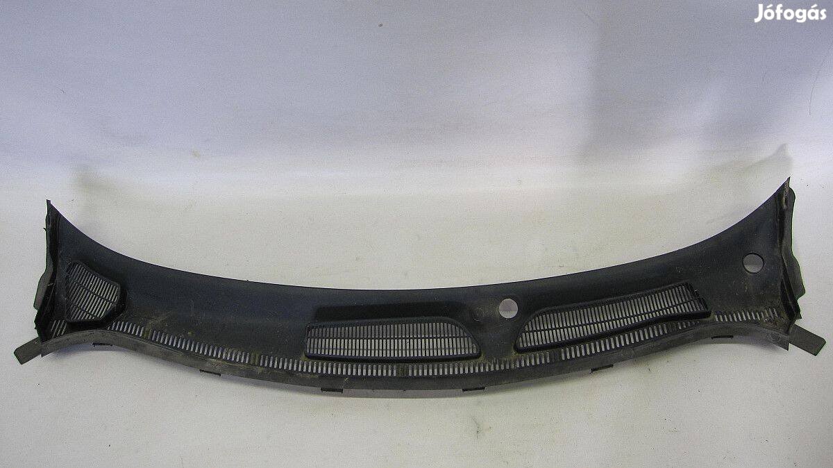 Ford Fiesta MK7 Eladó gyári, bontott levélrács, grillrács