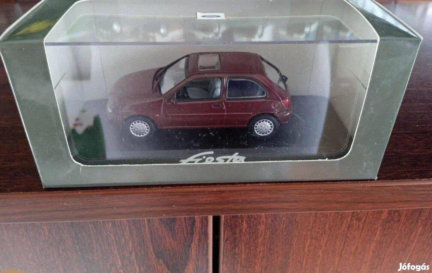 Ford Fiesta Minichamps kisauto modell 1/43 Eladó