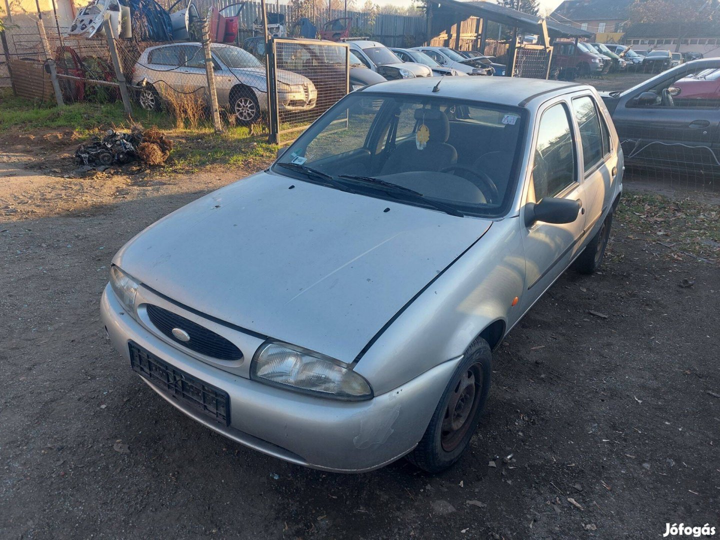 Ford Fiesta Mk4 1.3 alkatrészei