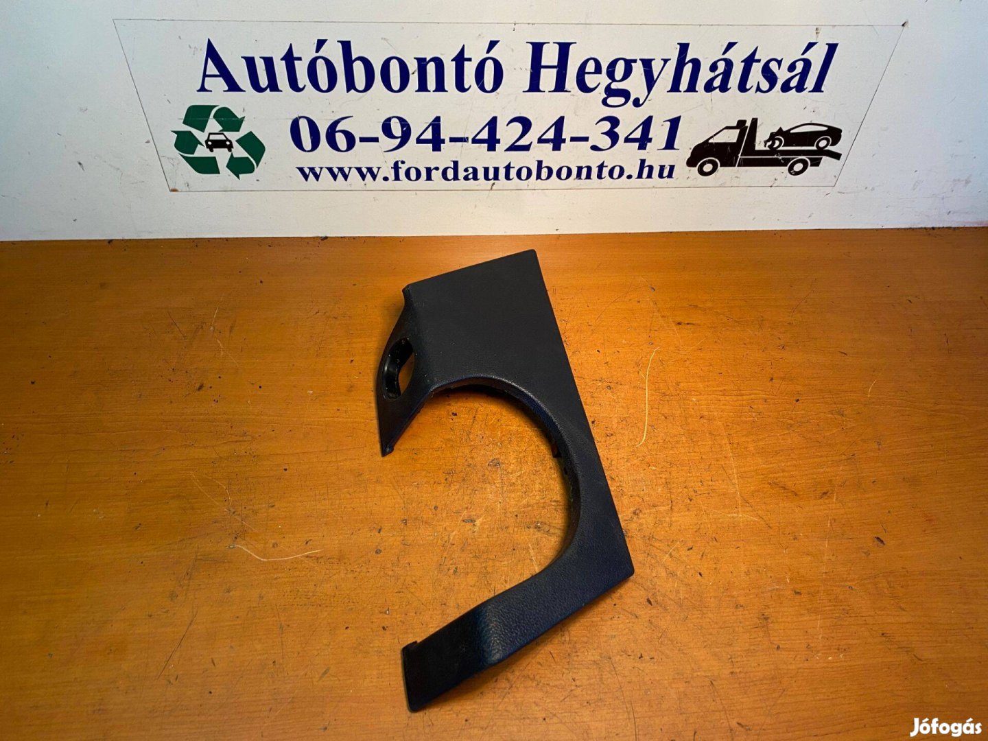 Ford Fiesta Mk5 bal első ajtóbehúzó takaró