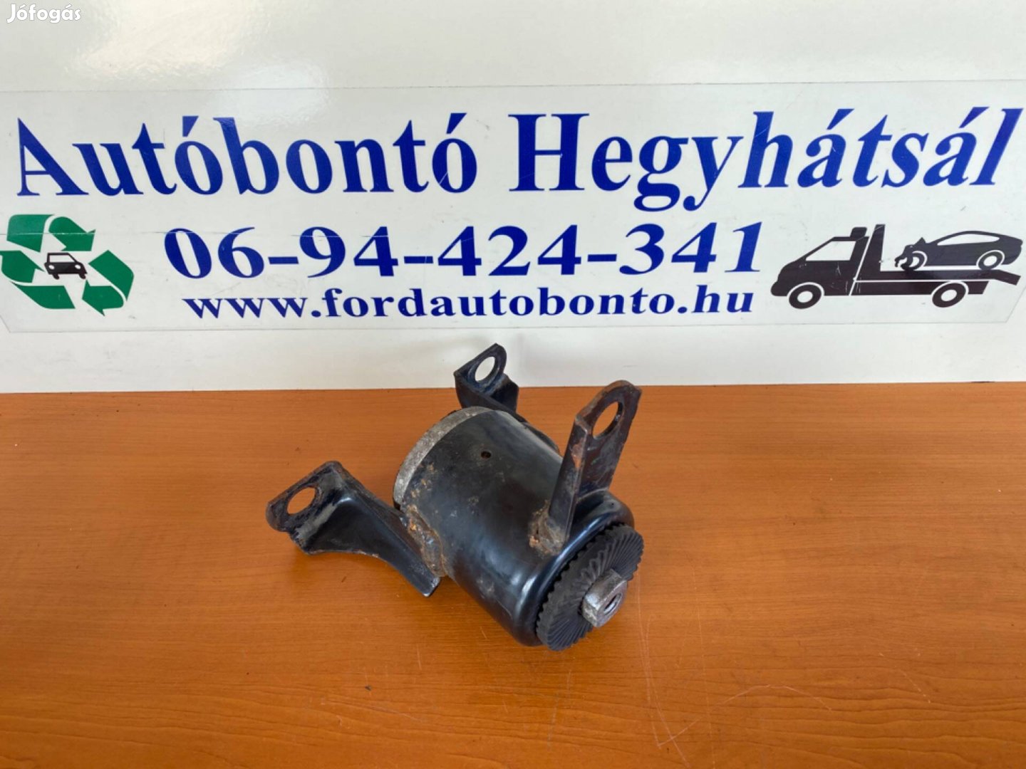 Ford Fiesta Mk7 1.4 TDCi jobb motor tartóbak