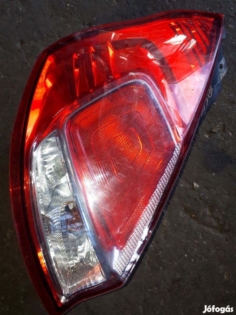 Ford Fiesta VII Bal Hátsó Lámpa