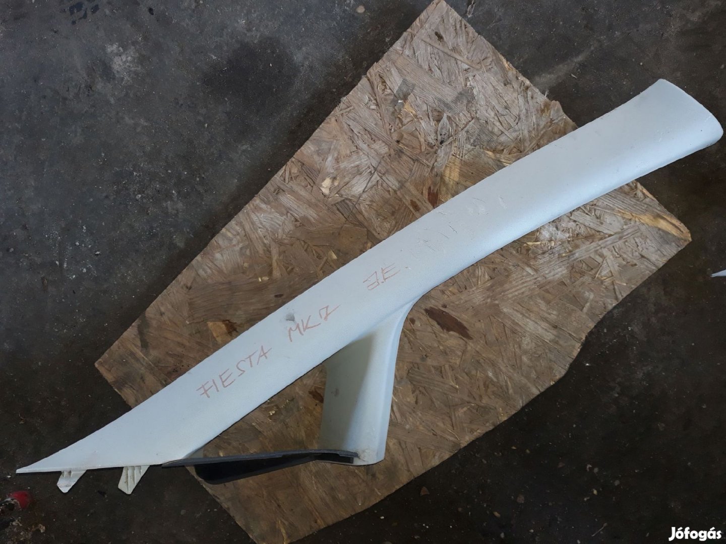 Ford Fiesta VII Jobb A Oszlop Beltéri Takaró Burkolat