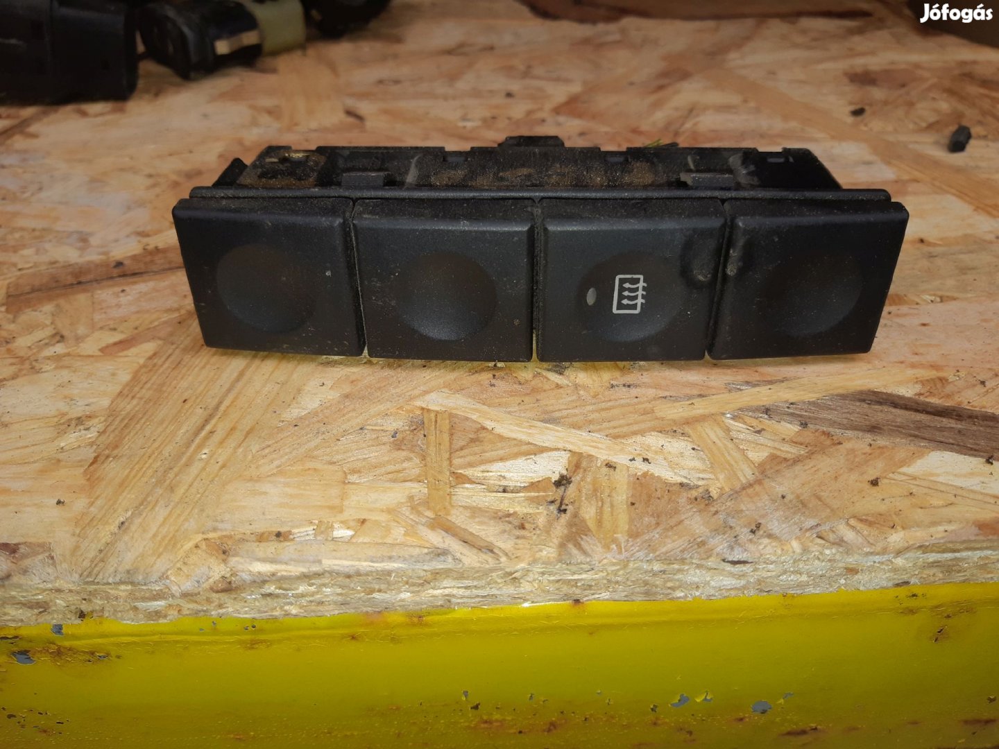 Ford Fiesta V Hátsó Szélvédőfűtés Kapcsoló