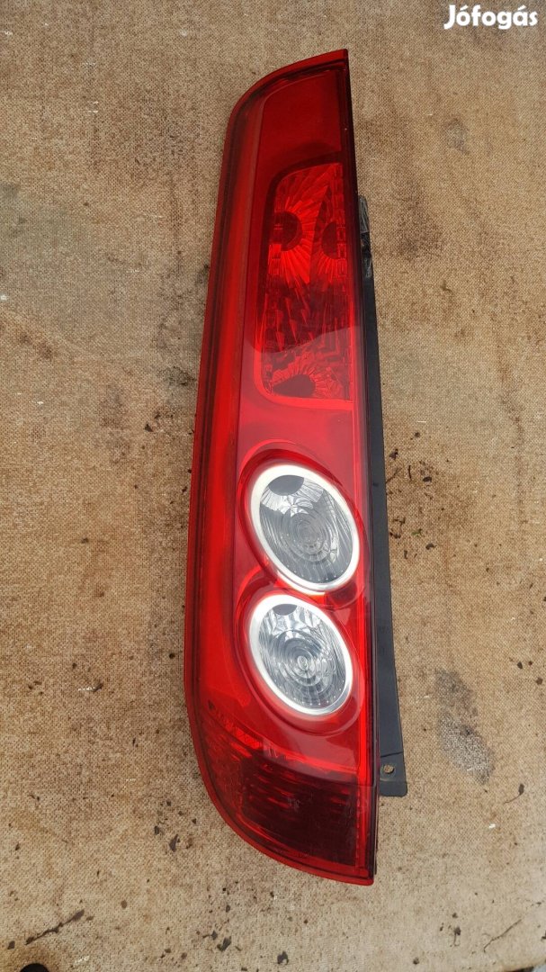 Ford Fiesta bal hátsó lámpa