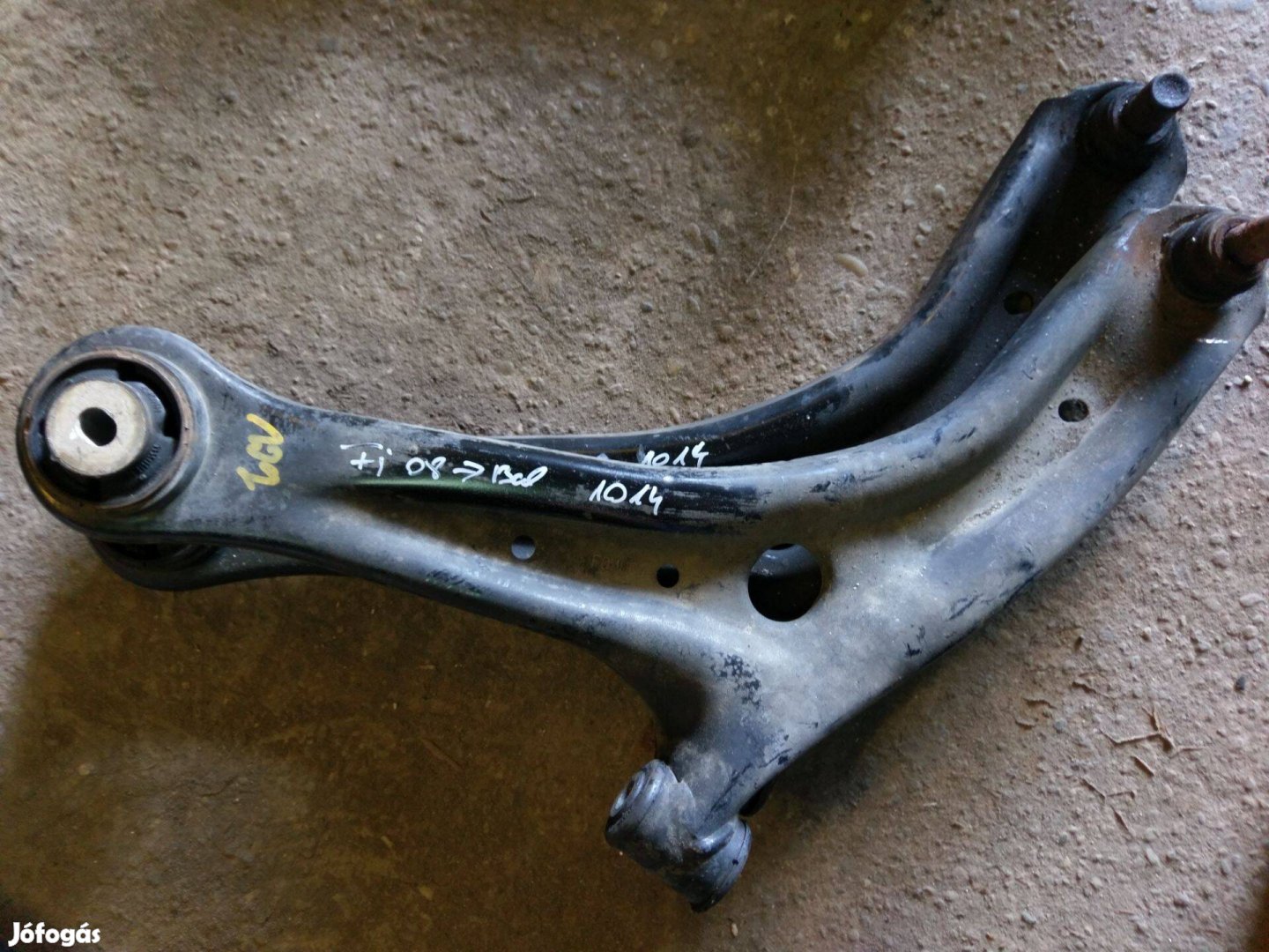 Ford Fiesta bal oldali lengőkar (2008 - )