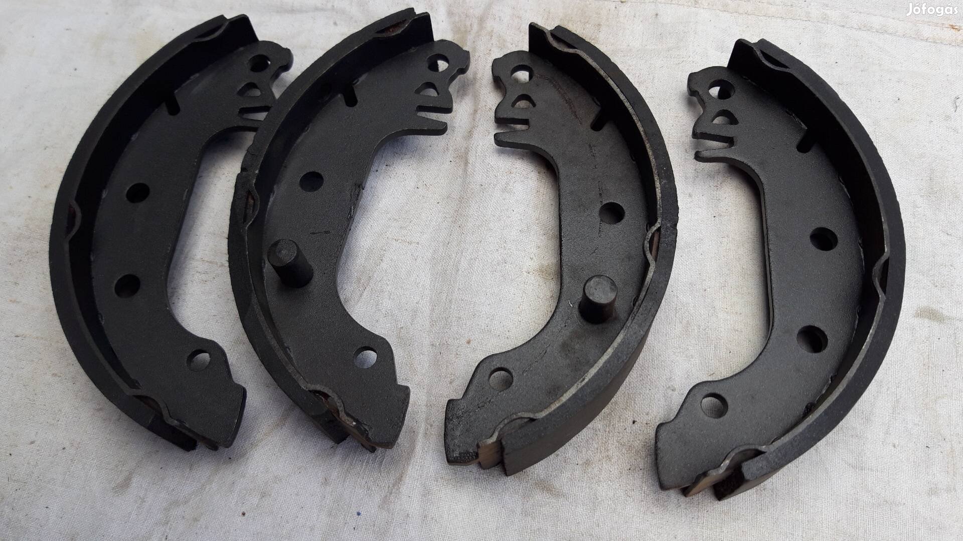 Ford Fiesta hátsó fékpfa garn erősitett 1988ig új