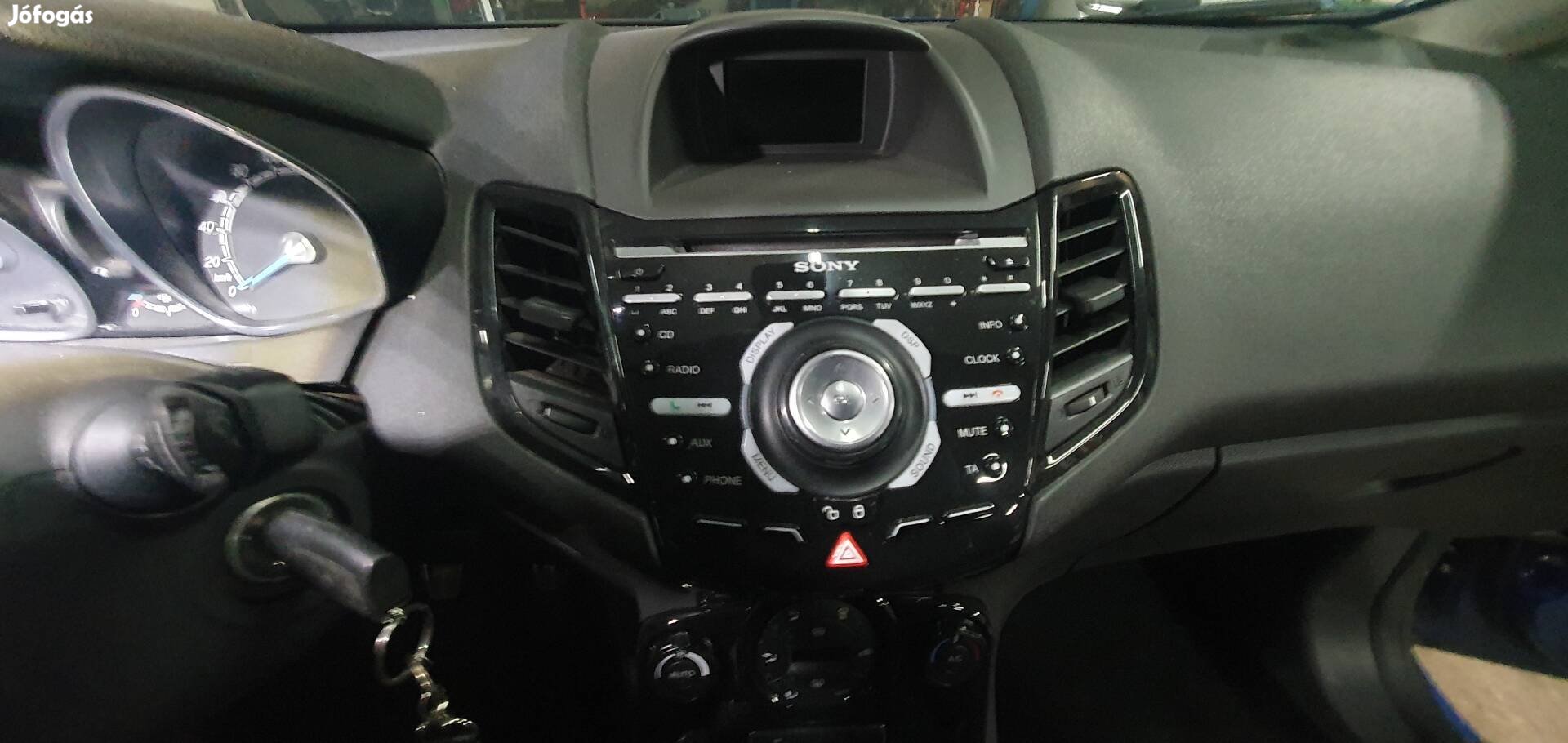 Ford Fiesta mk7 gyári Sony cd mp3 rádio