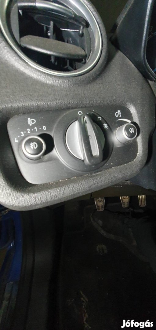 Ford Fiesta mk7 lámpa kapcsoló