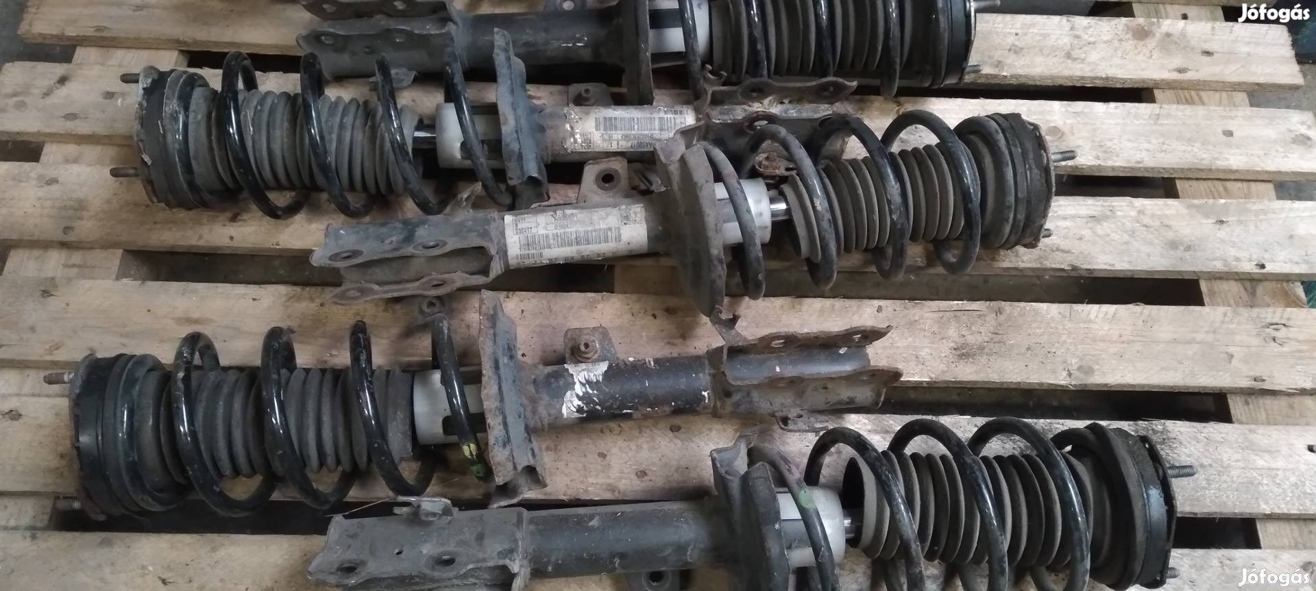 Ford Fiesta mk7 lengéscsillapító gólyaláb 2008 tól 2013 ig