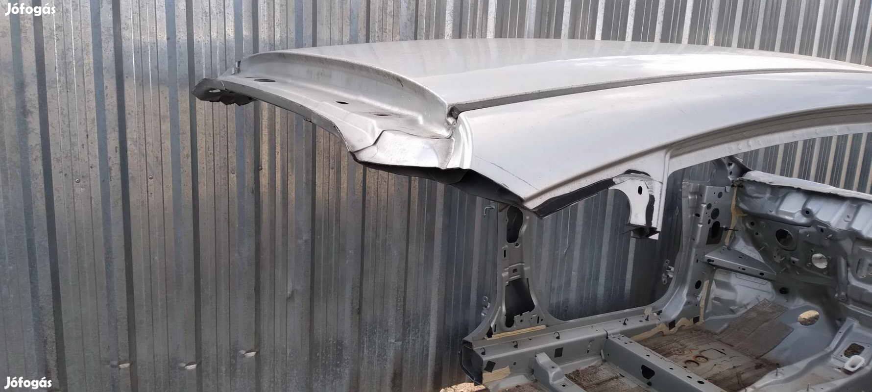 Ford Fiesta mk7 utastér tető bal jobb első negyed nyúlvány tücsök