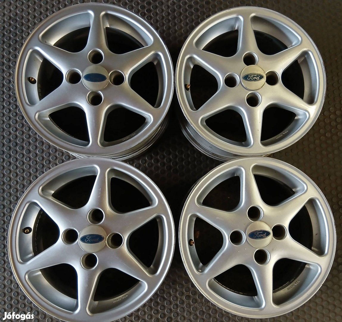 Ford Fieste Focus 14-es felniszett