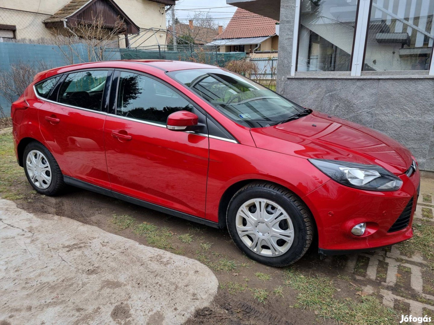 Ford Focus 1.0 Ecoboost Titanium, ülésfűtés, szélvédőfűtés, 8 kerék