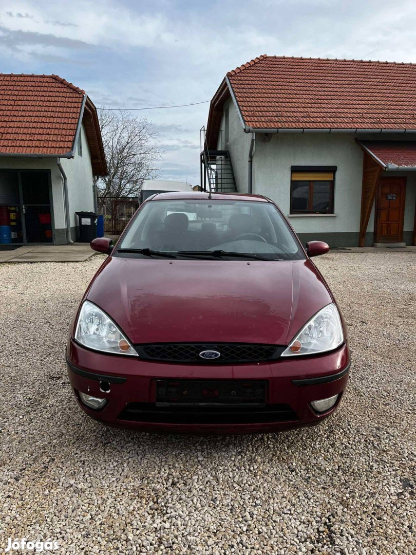 Ford Focus 1.4 Benzin