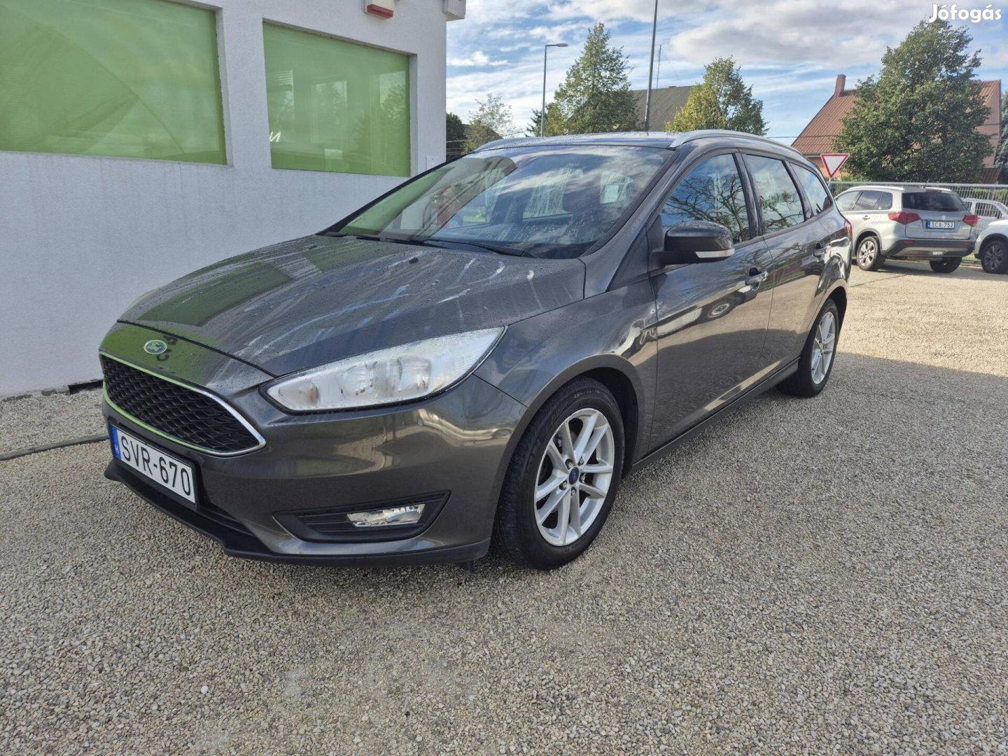 Ford Focus 1.5 TDCI Technology Powershift Szerv...