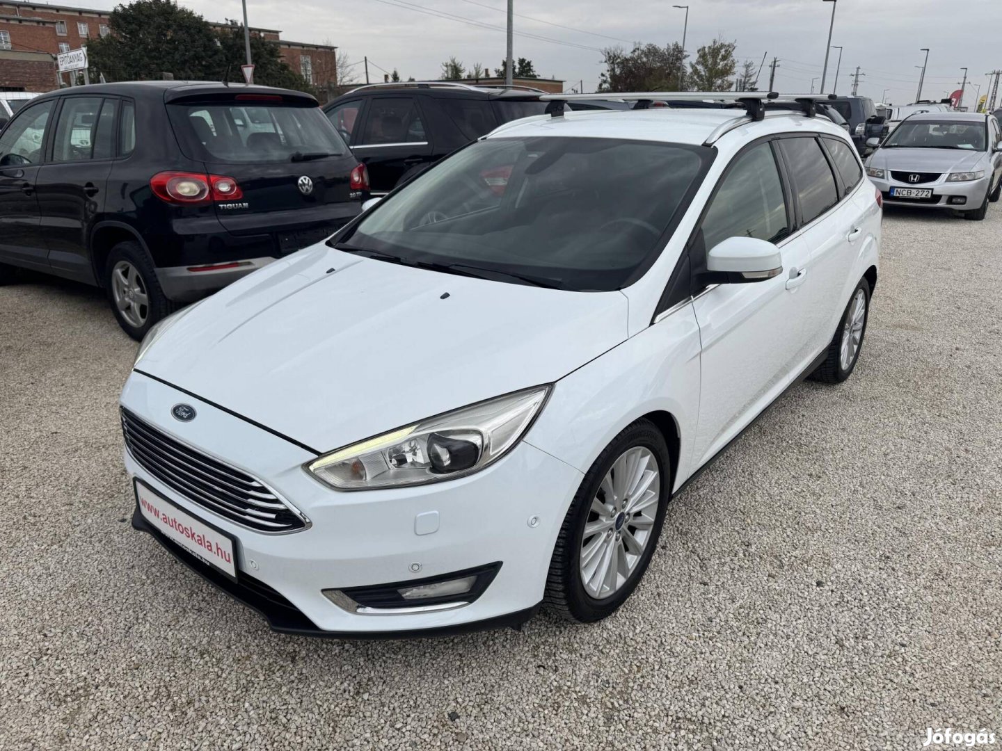 Ford Focus 1.5 TDCI Titanium xenon. led. navi....