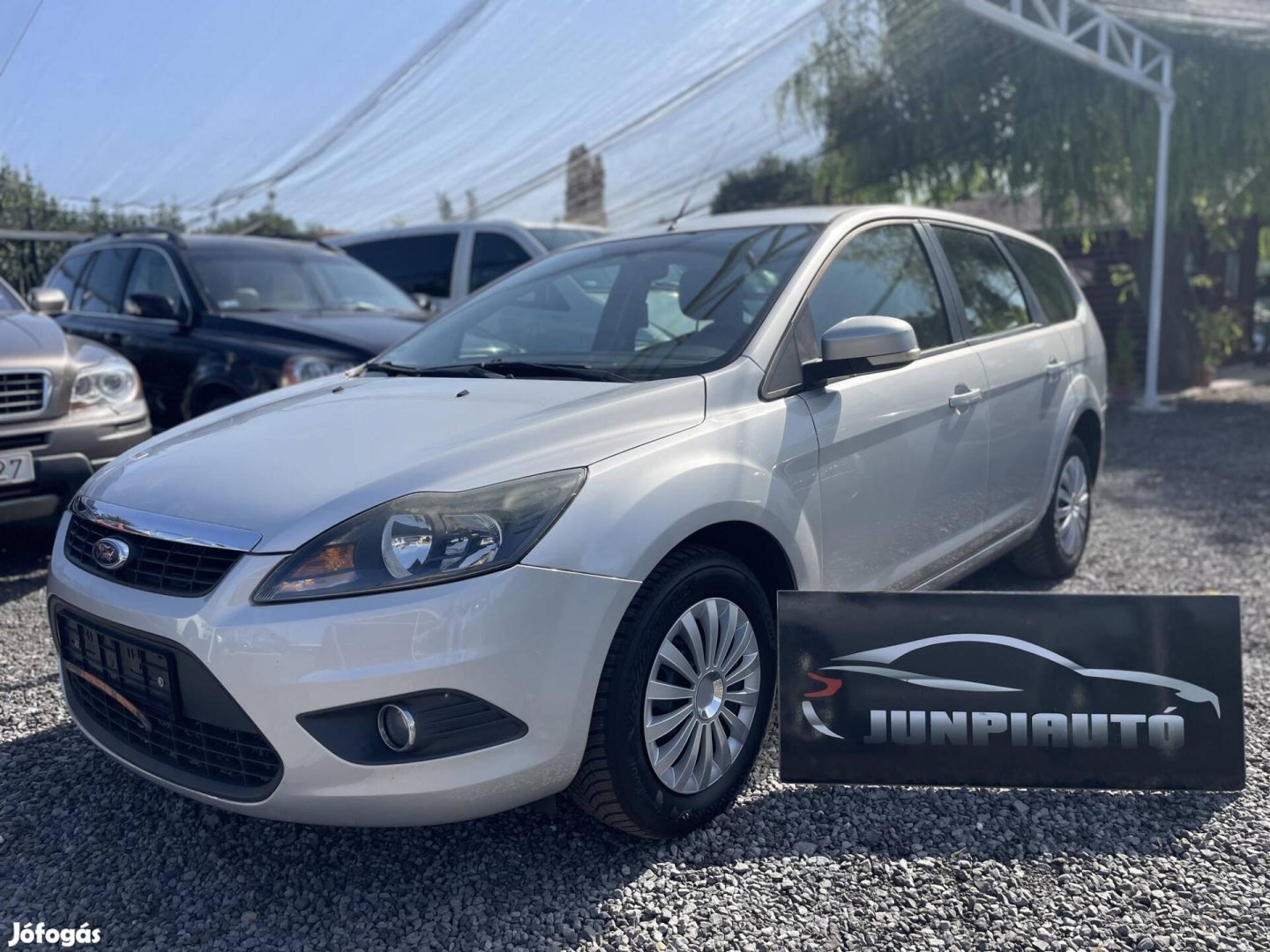 Ford Focus 1.6 Ajándék olajcserével vonóhorogga...