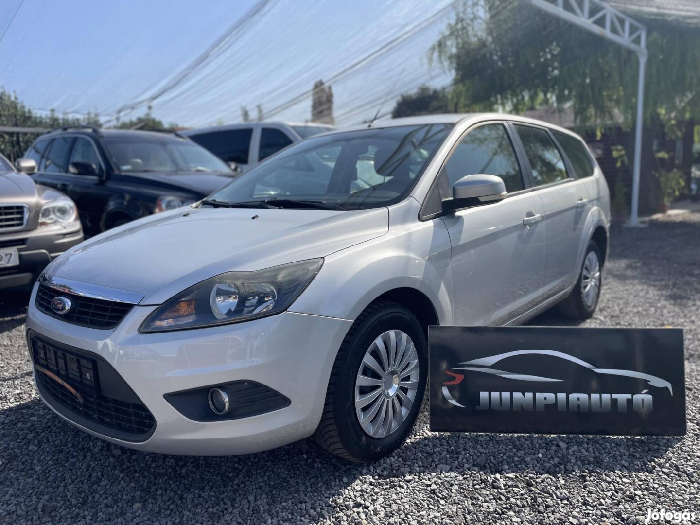Ford Focus 1.6 Ajándék olajcserével vonóhorogga...