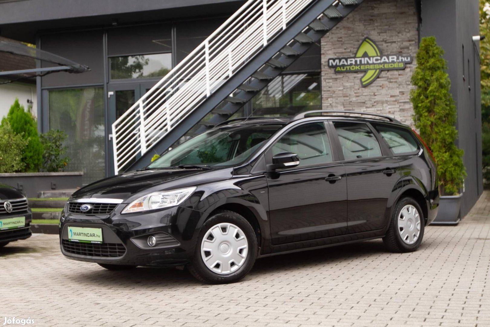 Ford Focus 1.6 Ambiente Panther Schwarz Metalli...