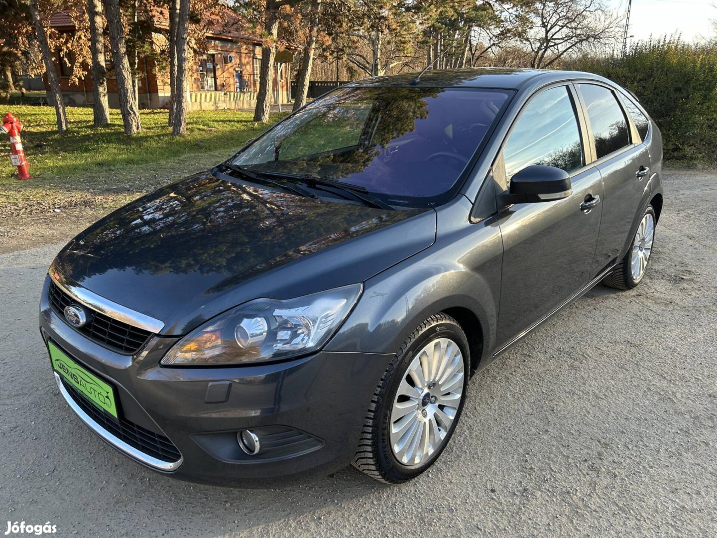 Ford Focus 1.6 Ghia Titanium X-Szervizkönyv!