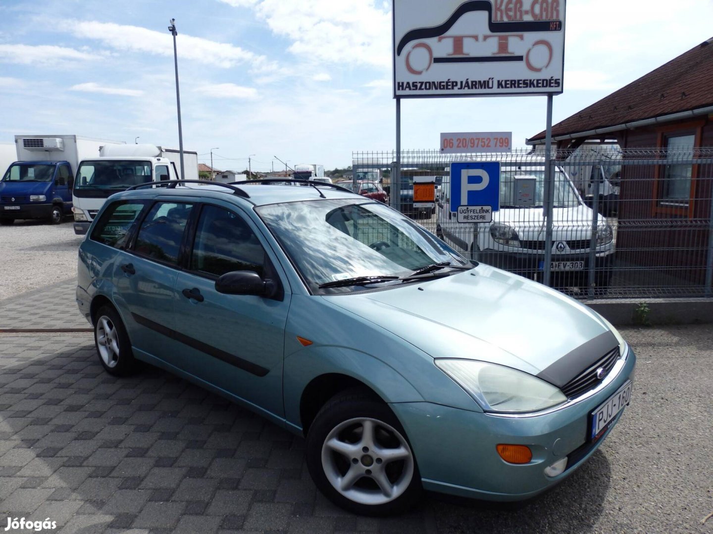 Ford Focus 1.6 Ghia Vonóhorog&Klíma&Alufelni+TÉ...
