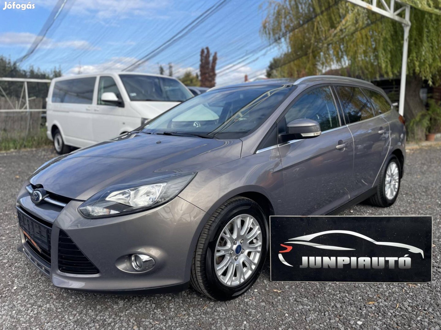 Ford Focus 1.6 Kitűnő állapotú kombi vonóhorogg...