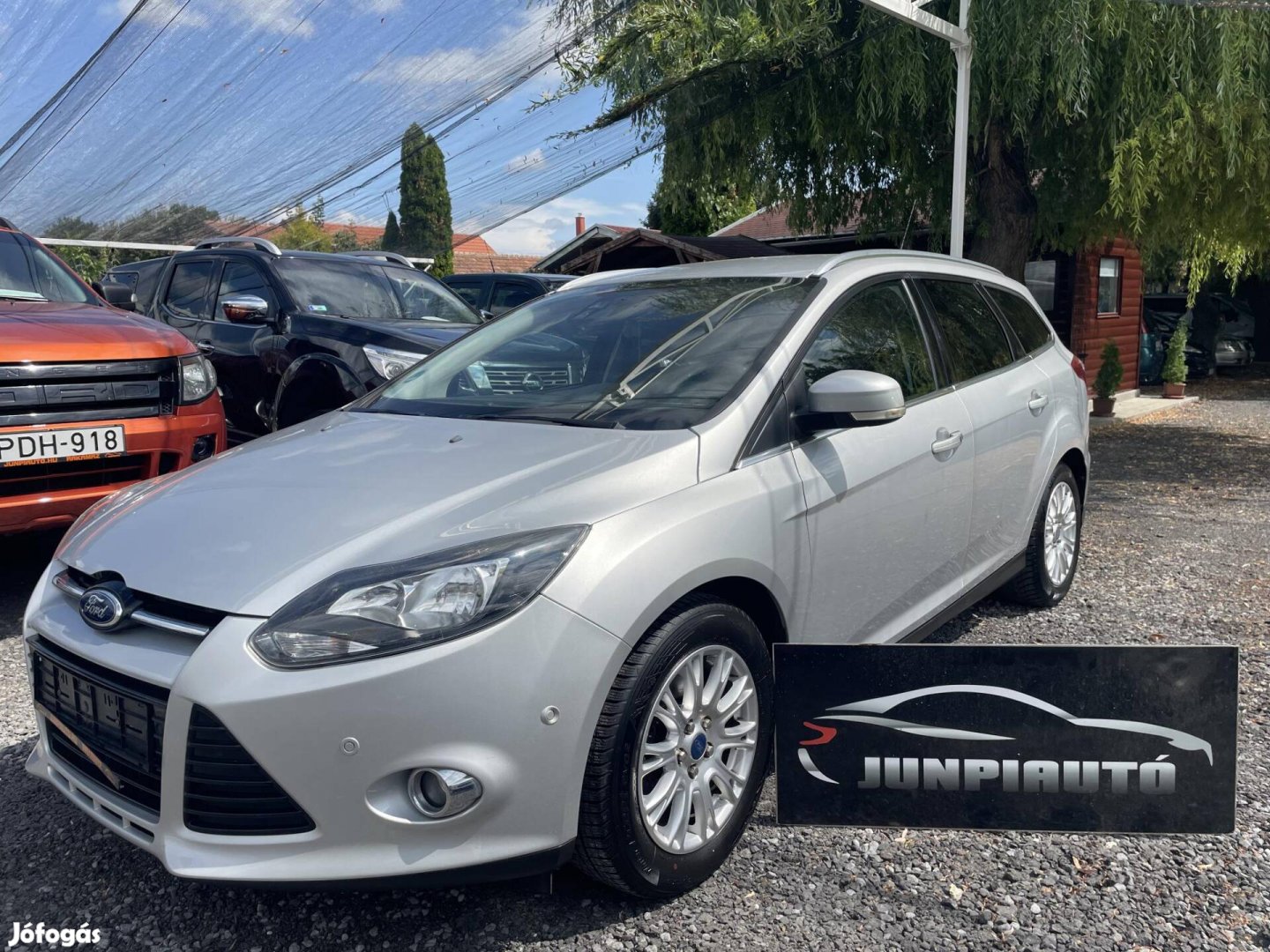 Ford Focus 1.6 Ritka szép állapotú családi komb...