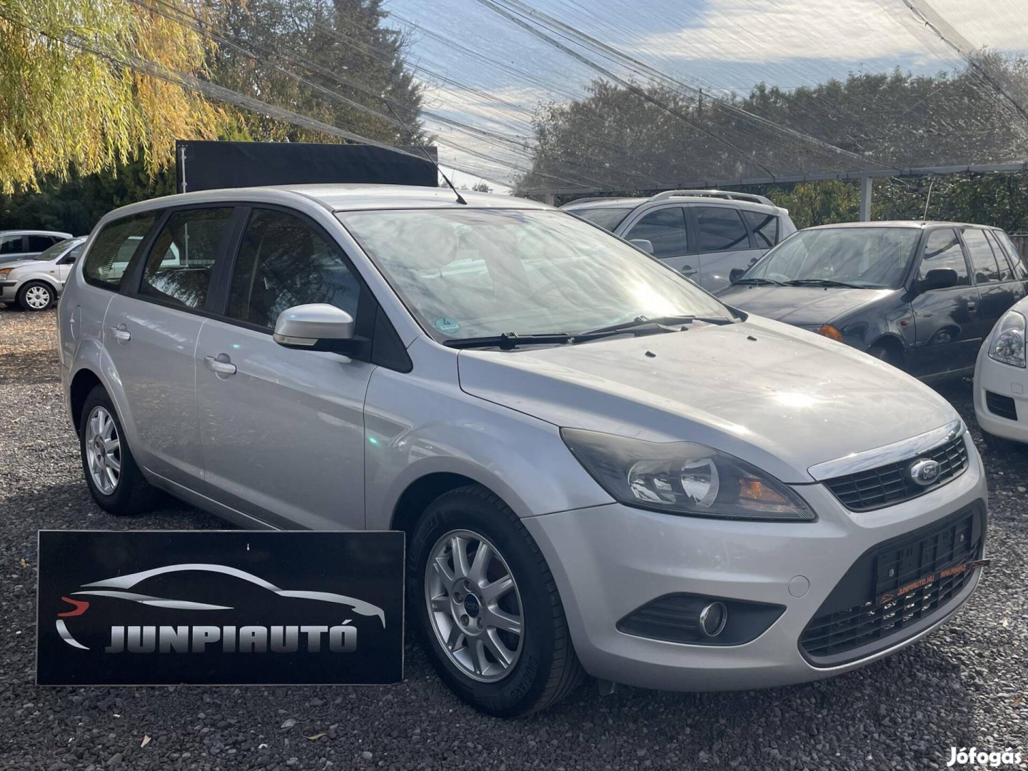 Ford Focus 1.6 Szép állapotú szgk. ajándék olaj...