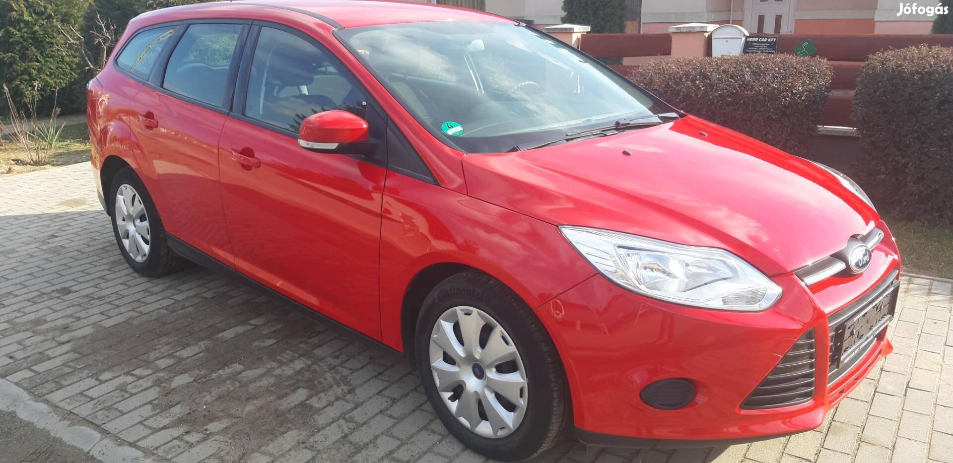 Ford Focus 1.6 TDCi Champions Szervizkönyv. fri...