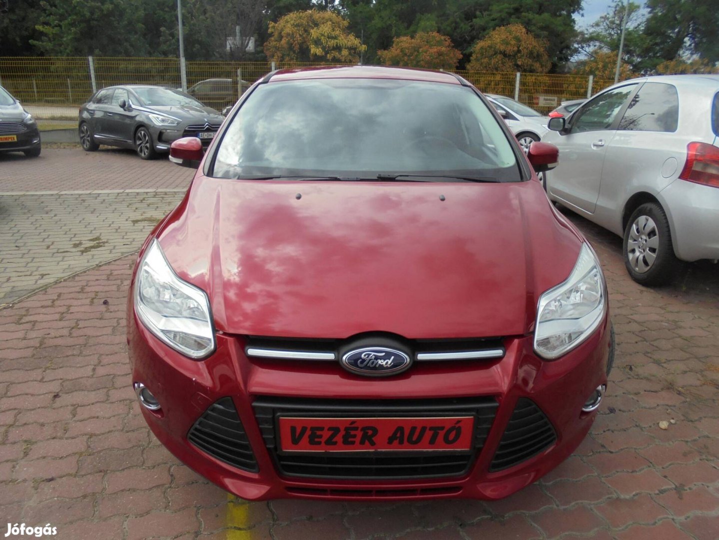 Ford Focus 1.6 Ti-Vct Ambiente EL Tűkőr Behajtá...