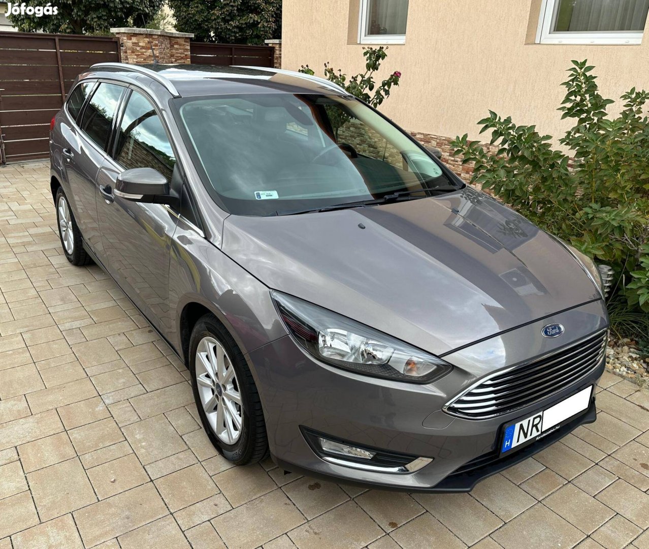 Ford Focus 1.6 Ti-Vct Technology Magyarországi-...