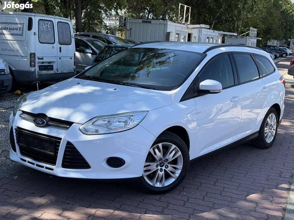 Ford Focus 1.6 Ti-Vct Trend Plus Kihangosító