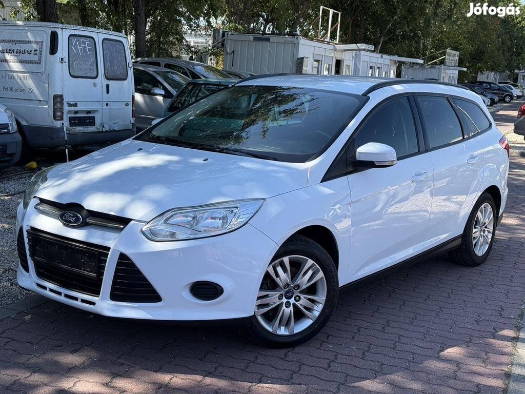 Ford Focus 1.6 Ti-Vct Trend Plus Kihangosító