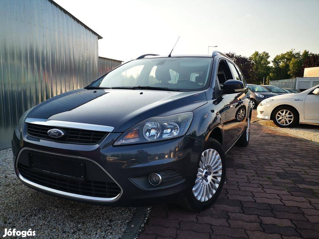 Ford Focus 1.6 Titanium Digitklíma.Tempomat.Nav...