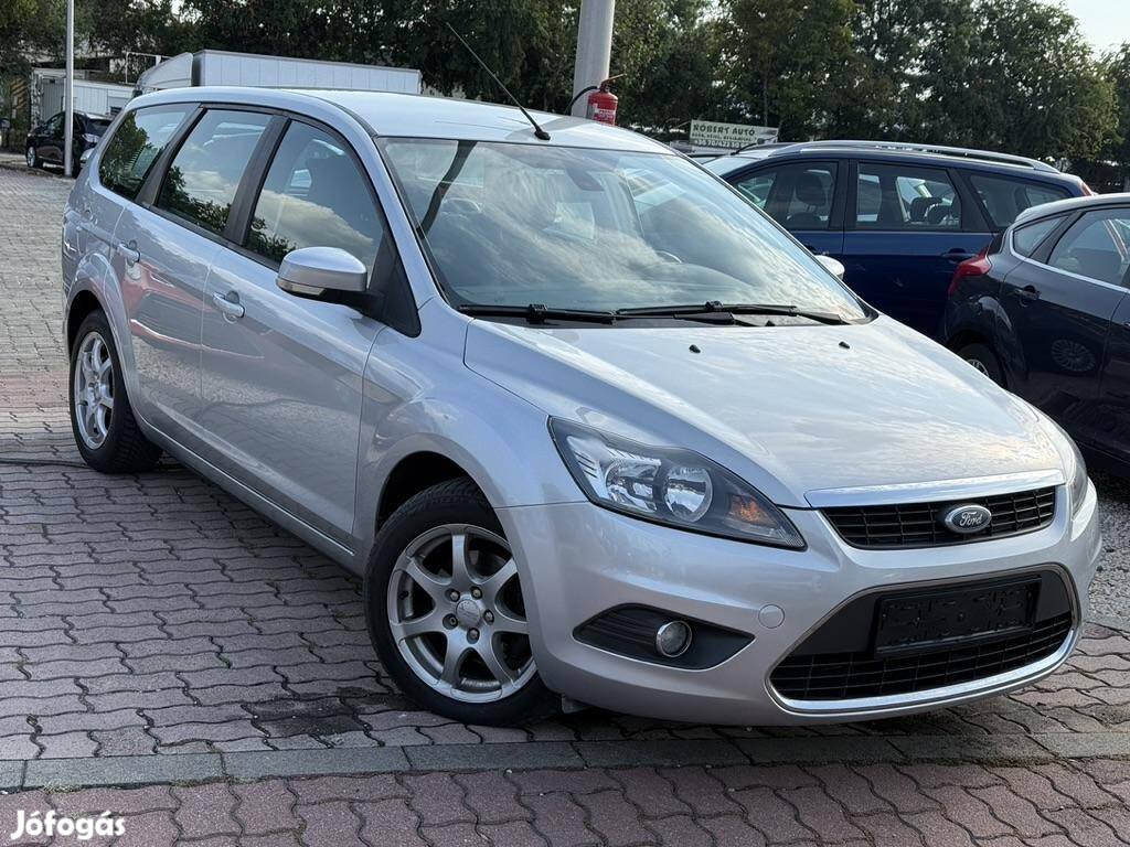 Ford Focus 1.6 Titanium Navi.Digit klíma.Tempomat
