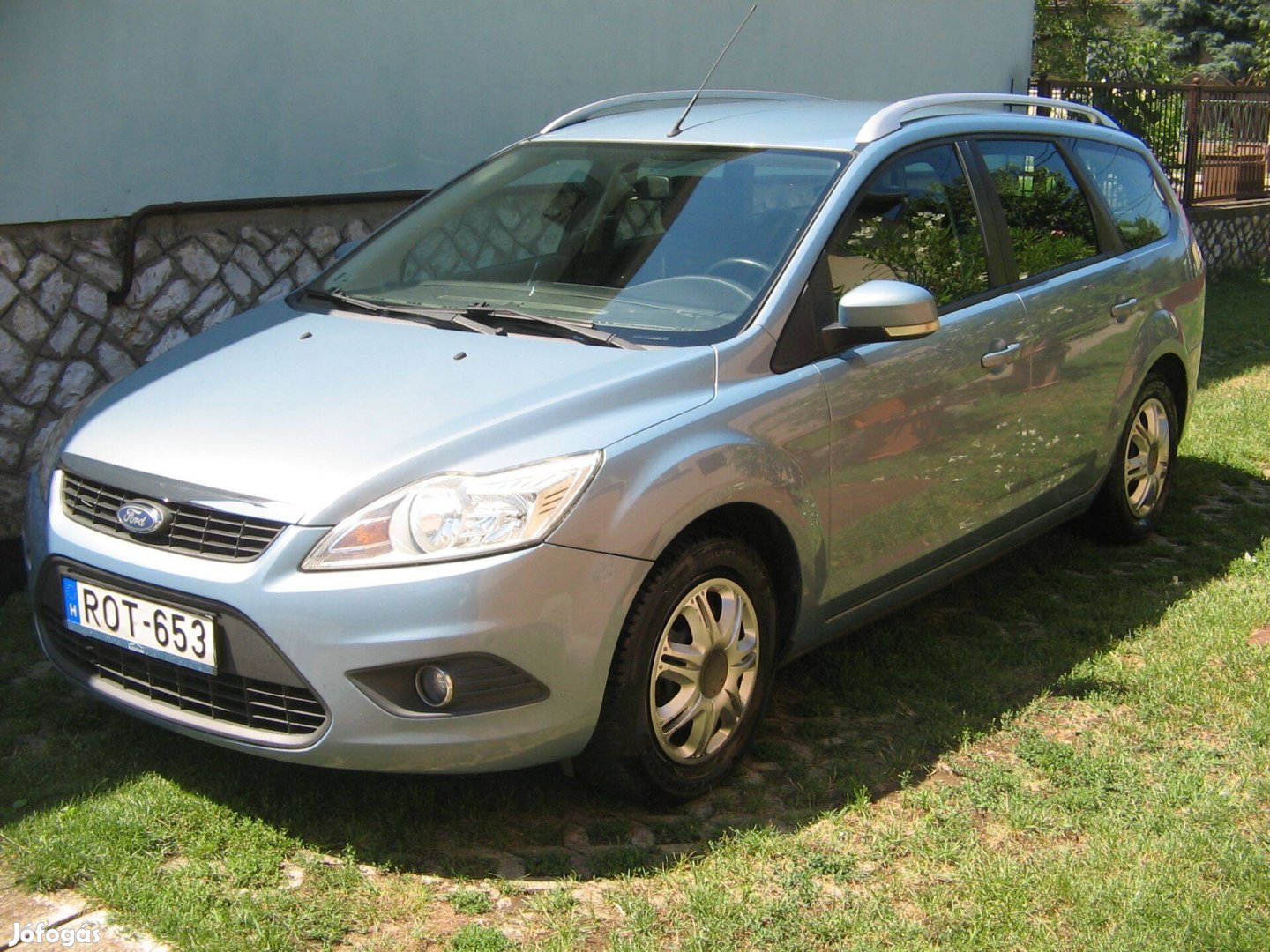 Ford Focus 1.6 benzines 142000KM-el eladó!
