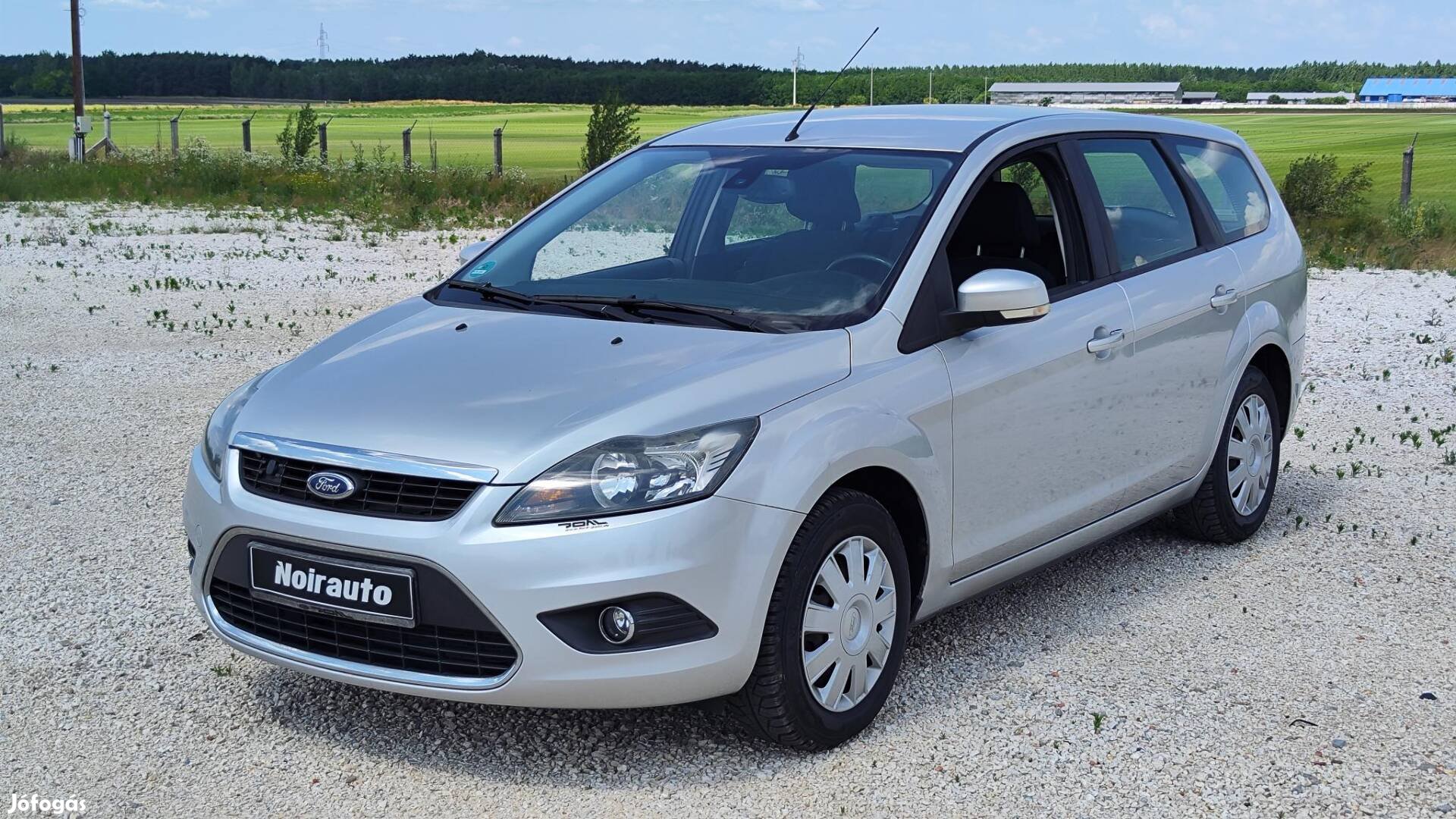Ford Focus 1.8 FFV Titanium
