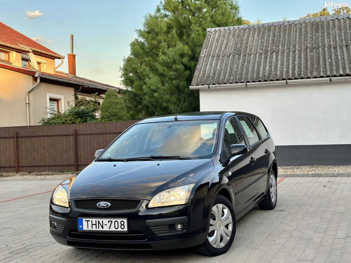 Ford Focus 1.8 FFV Trend Plus Remek Szervízelt...