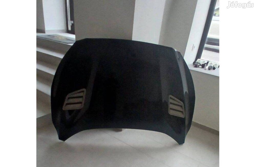 Ford Focus 2022 Motorháztető