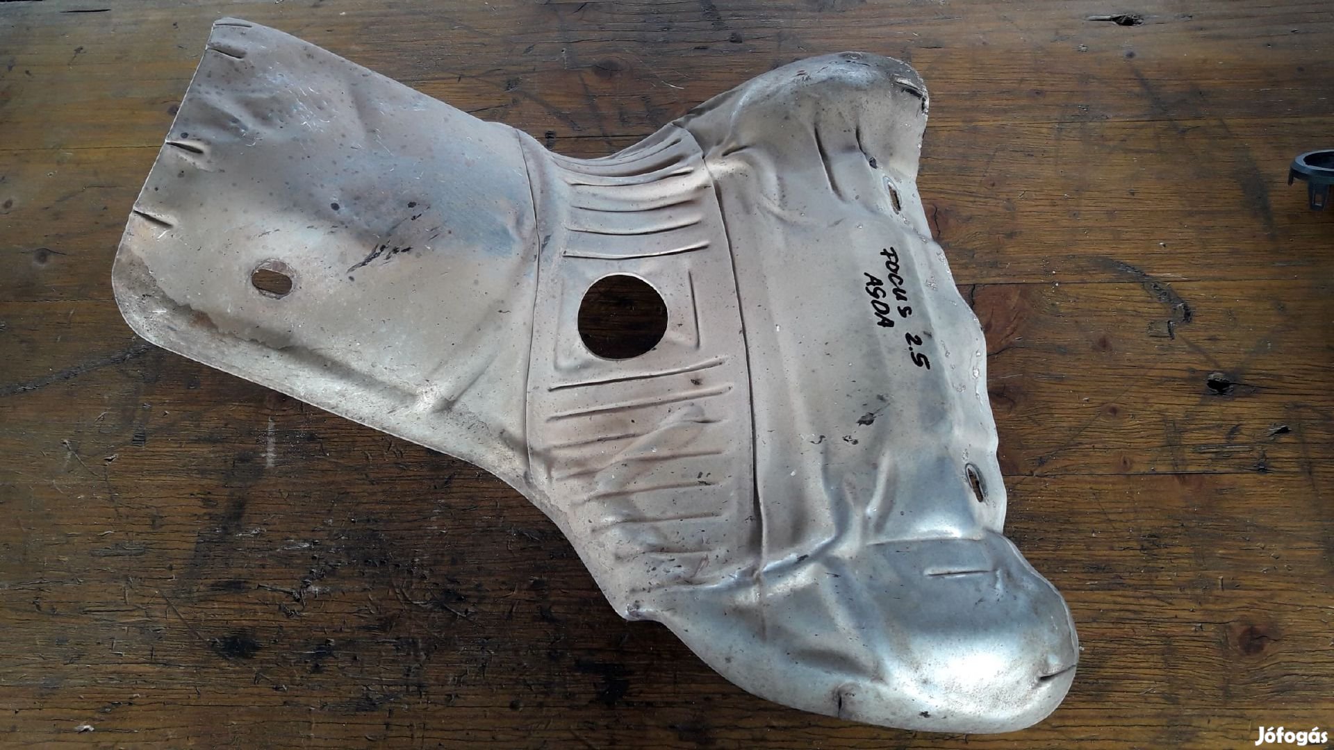 Ford Focus 2.5 Kipufogó Torok Hővédő Lemez